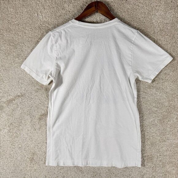Taylor Swift Crew Neck Tee Shirt Size Small Short Sleeve White Grassy Field - Picture 9 of 9